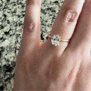 14k Soild Gold Engagement Ring For Women 1.5 carat Oval Cut Cubic Zirconia